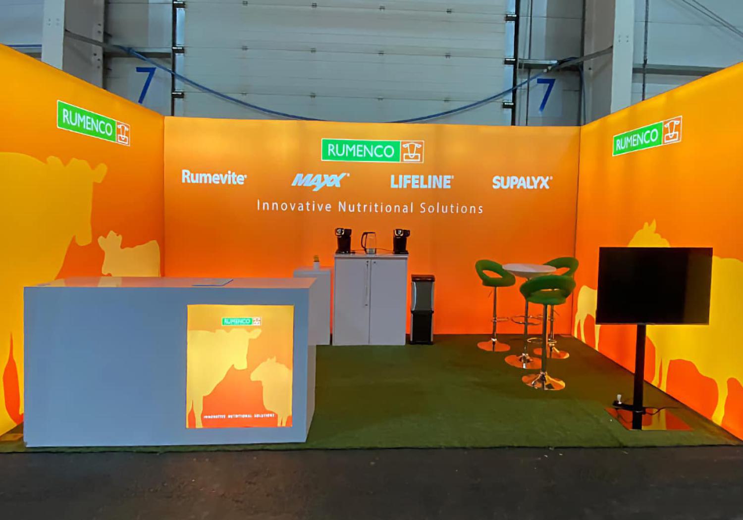 Rumenco stand 3 lightbox walls and counter